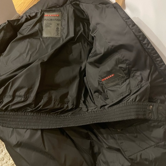 PRADA Down filled JACKET  Nylon , 100% down filled size small****missing hood - Picture 4 of 10
